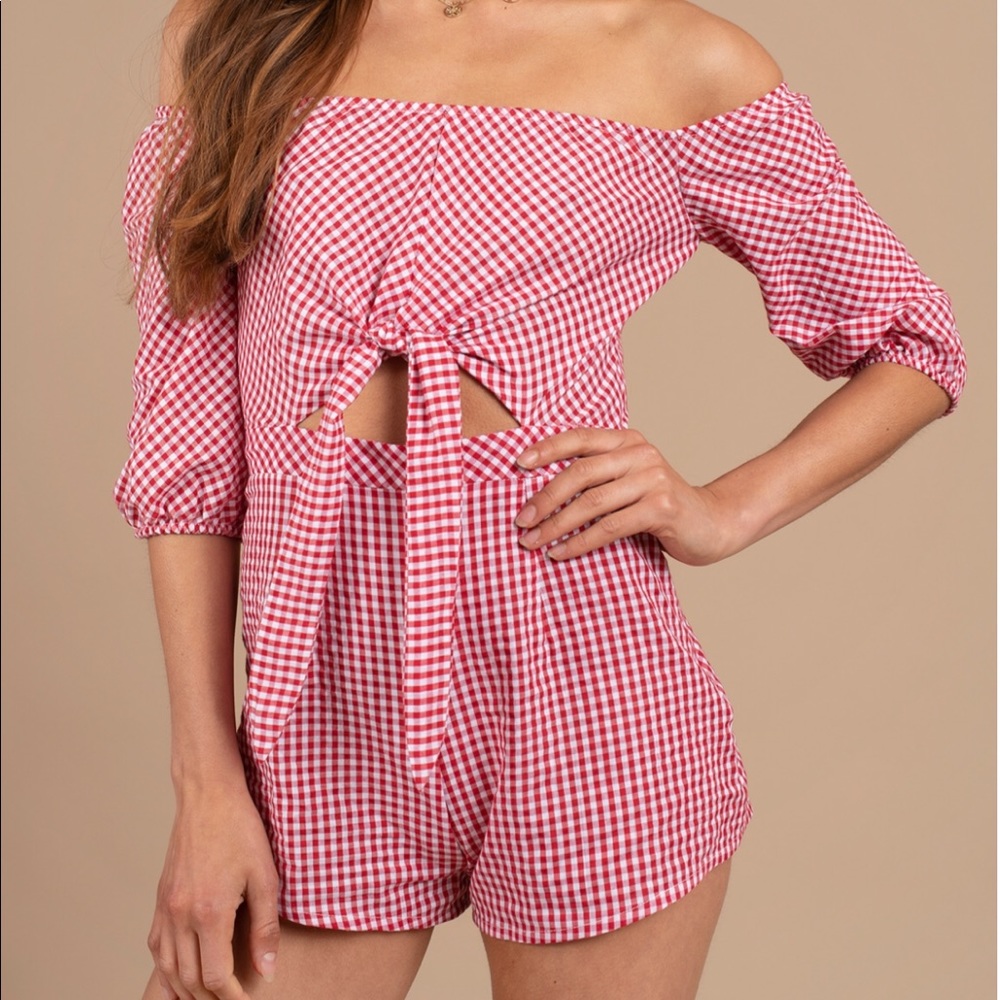 Tobi Off the shoulder Romper